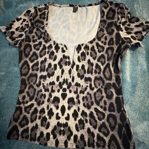 Shein V-Neck Short Sleeve Leopard Print Shirt Women's Size L